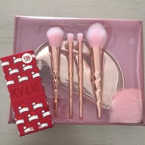 Kylie holiday lip trio